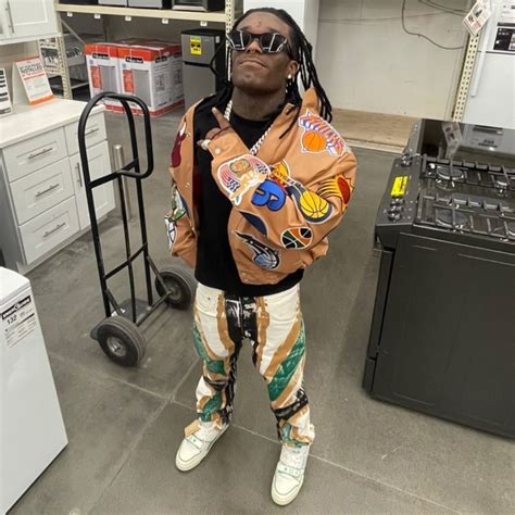 lil uzi latest outfit